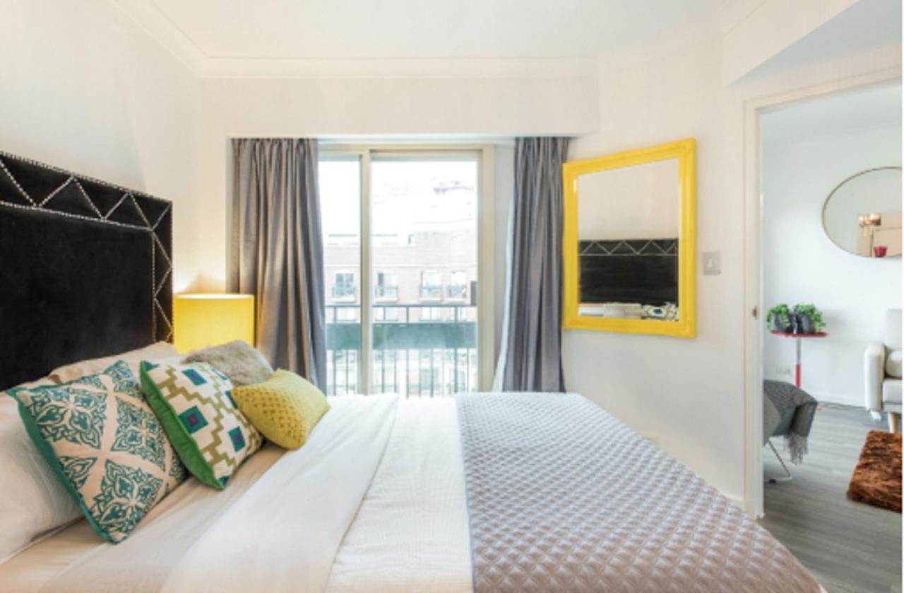 Rivergate Apartment With Central View 胡志明市 外观 照片