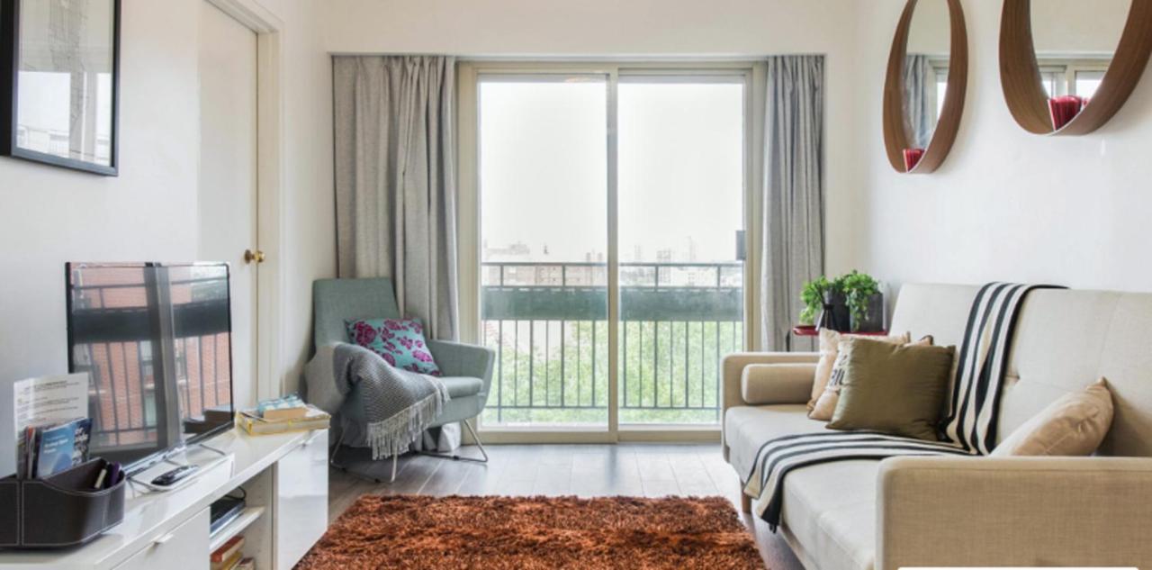 Rivergate Apartment With Central View 胡志明市 外观 照片